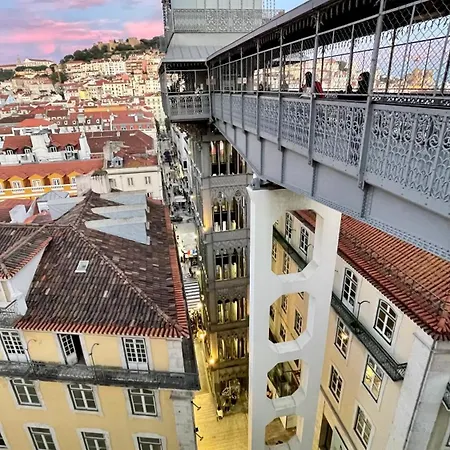 アパート Praca Do Comercio Romantic Apartment リスボン